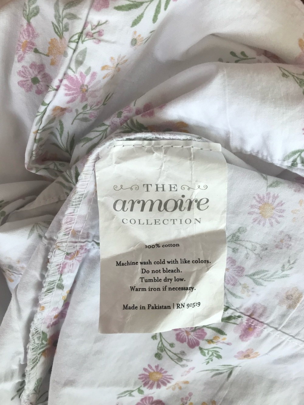 The Armoire Classic Vintage Multicolored Floral 100% Cotton Twin Sheet Set EUC - Picture 7 of 7